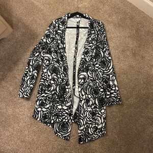 LuLaRoe Floral Gwen Blazer